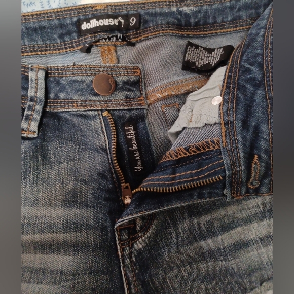 🍒 Dollhouse Charley Distressed Skinny Jeans - Picture 6 of 9